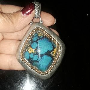 Chico's pendant